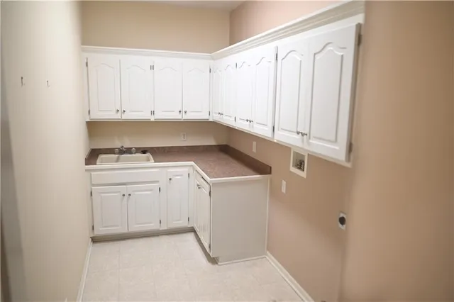 $549,000 | 15102 Northwest 72nd Street, Kansas City, MO 64152