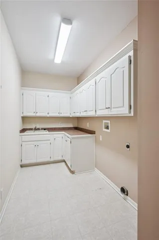 $549,000 | 15102 Northwest 72nd Street, Kansas City, MO 64152