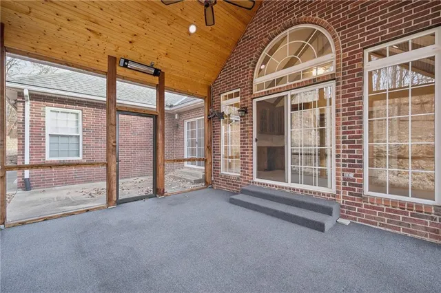 $549,000 | 15102 Northwest 72nd Street, Kansas City, MO 64152