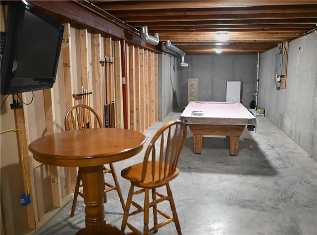 $549,000 | 15102 Northwest 72nd Street, Kansas City, MO 64152