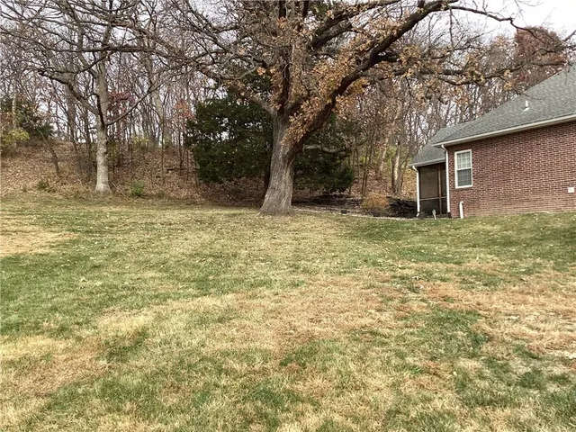 $549,000 | 15102 Northwest 72nd Street, Kansas City, MO 64152