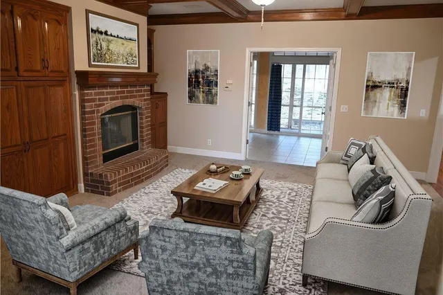 $549,000 | 15102 Northwest 72nd Street, Kansas City, MO 64152