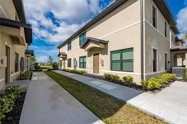 $245,000 | 1944 Vista Landings Court, Port Charlotte, FL 33953