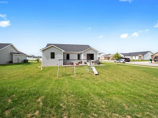 $360,000 | 68178 Kestrel Lane, New Paris, IN 46553