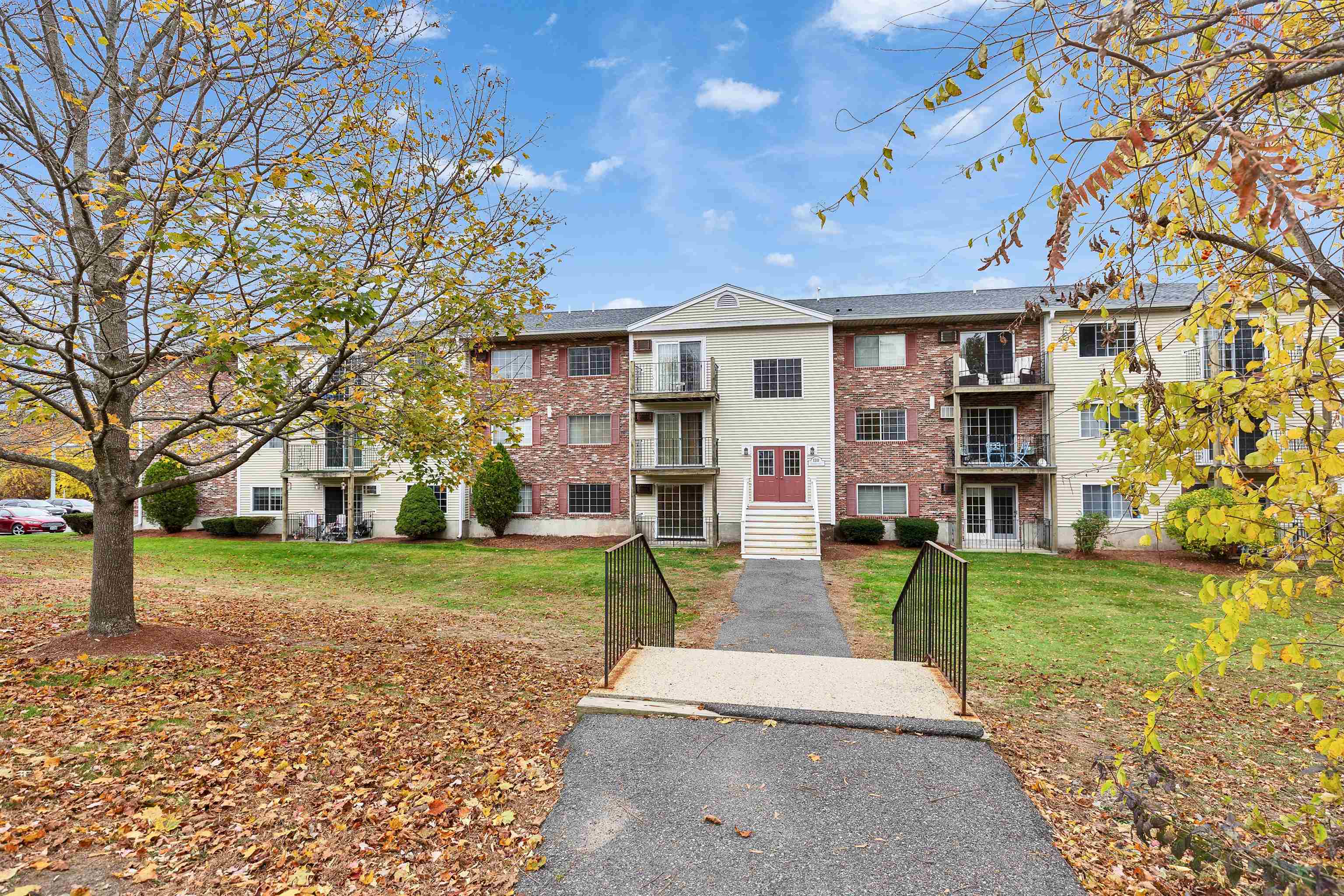 1311 Hanover Street, Unit 6 Manchester, NH 03104 - Photo 1 of 25