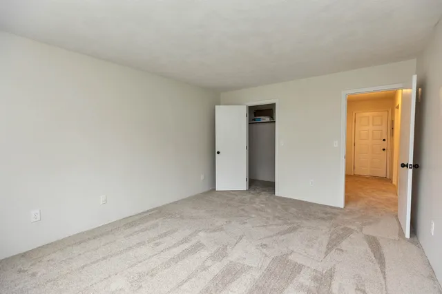 $199,900 | 1311 Hanover Street, Unit 6, Manchester, NH 03104