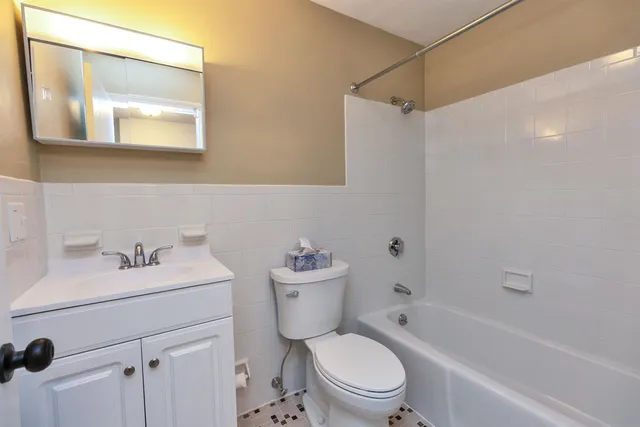 $199,900 | 1311 Hanover Street, Unit 6, Manchester, NH 03104