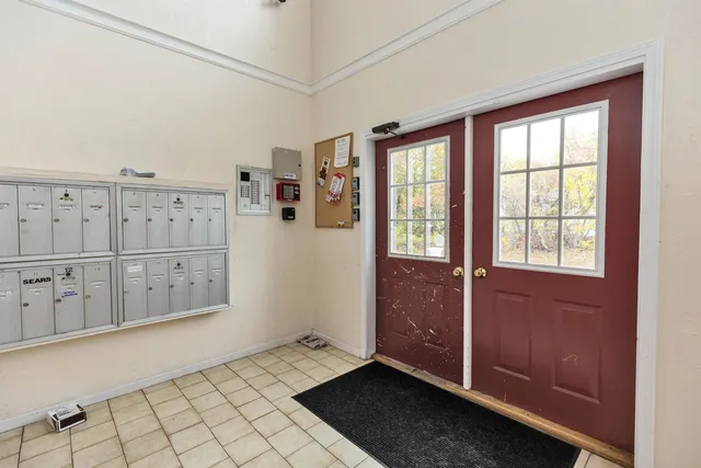 $199,900 | 1311 Hanover Street, Unit 6, Manchester, NH 03104