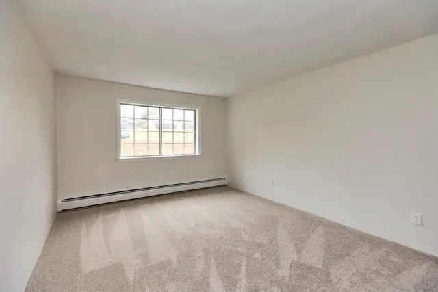 $199,900 | 1311 Hanover Street, Unit 6, Manchester, NH 03104