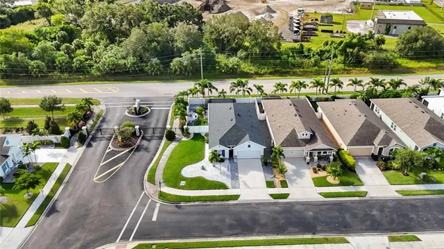 $480,000 | 3926 Sunshine Pine Avenue, Bradenton, FL 34203