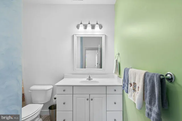 $319,900 | 30619 Cedar Neck Road, Unit 1301, Ocean View, DE 19970