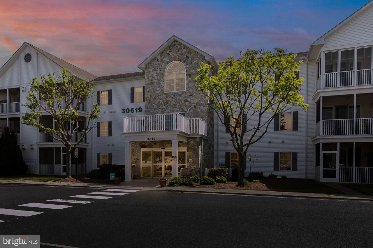 30619 Cedar Neck Road, Unit 1301 Ocean View, DE 19970 - Photo 36 of 42 Twilight of Building