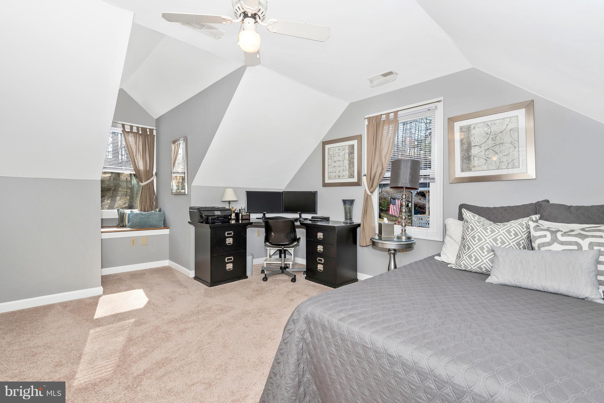 6748 Hemlock Point Road New Market, MD 21774 - Photo 18 of 30 Third Bedroom - Great Architecture