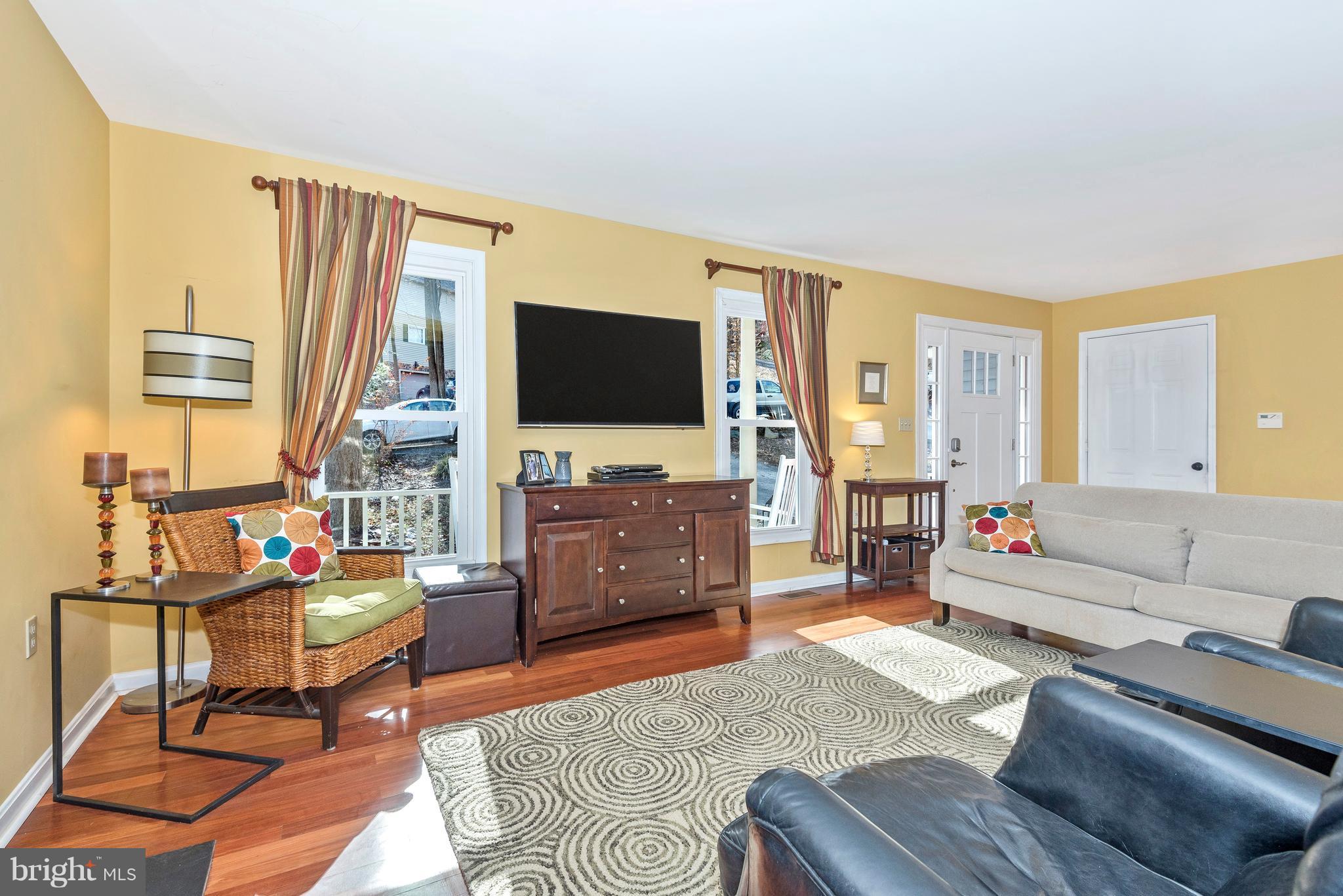 6748 Hemlock Point Road New Market, MD 21774 - Photo 4 of 30 Living Room - Inviting Living Room, Great Space