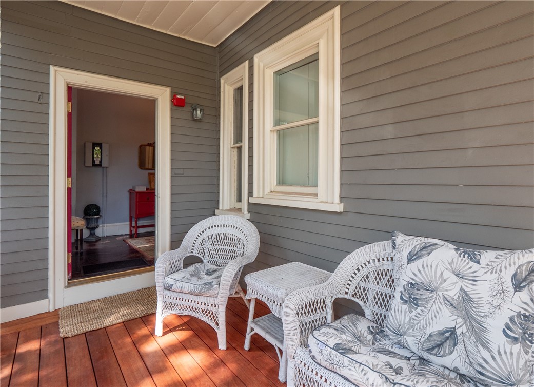 8 Cottage Street, Unit 2 Newport, RI 02840 - Photo 5 of 32