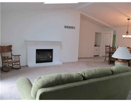 502 Riversedge Drive, Unit B Mishawaka, IN 46545 - Photo 11 of 24 Gallery Image 11