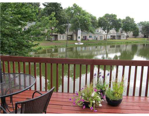 502 Riversedge Drive, Unit B Mishawaka, IN 46545 - Photo 15 of 24 Gallery Image 15