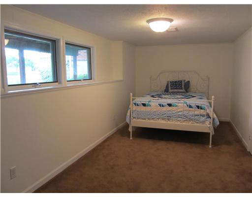 502 Riversedge Drive, Unit B Mishawaka, IN 46545 - Photo 17 of 24 Gallery Image 17