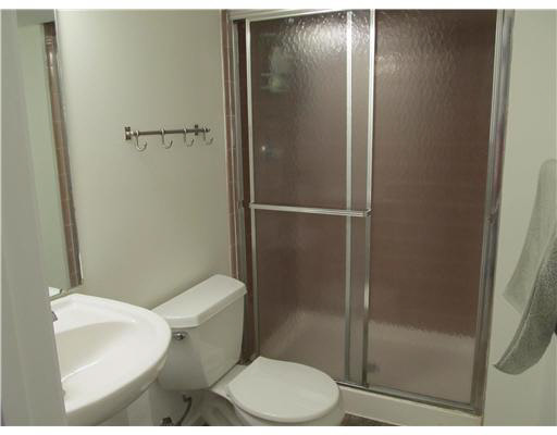 502 Riversedge Drive, Unit B Mishawaka, IN 46545 - Photo 22 of 24 Gallery Image 22
