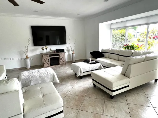$6,500 | 3324 Lakeview Boulevard, Delray Beach, FL 33445