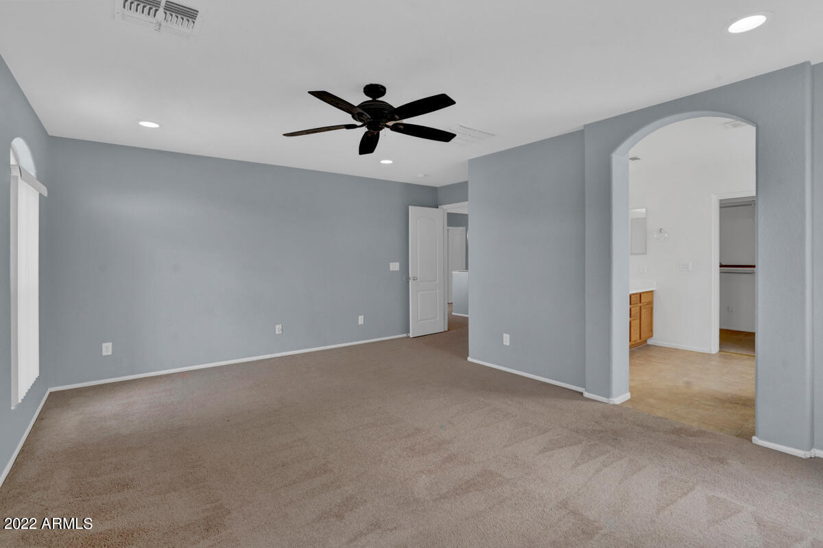 2533 West Red Fox Road Phoenix, AZ 85085 - Photo 17 of 36 CL106983