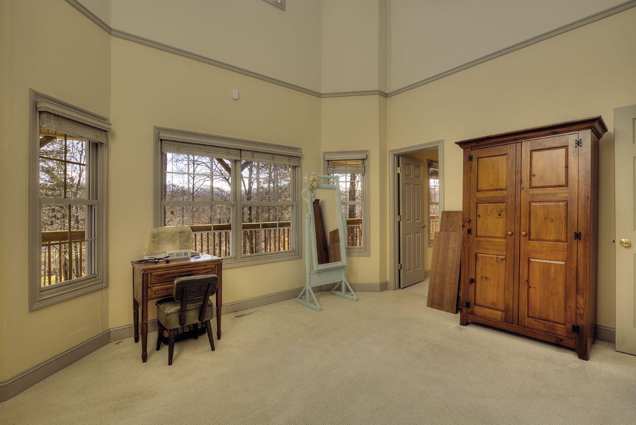 188 Lanes Bluff Road Clinton, TN 37716 - Photo 29 of 39 a view of a room with furniture window and outside view