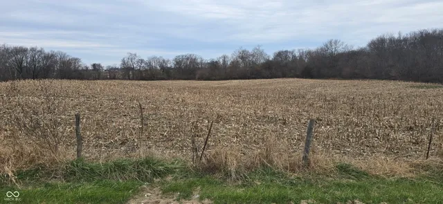 $225,000 | No Street Number Sr 9, Hope, IN 47246