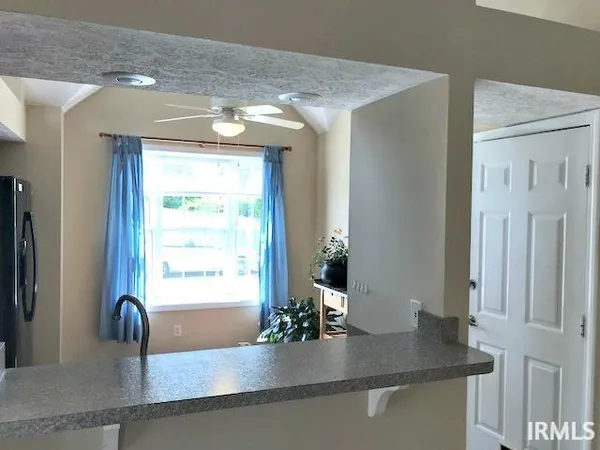 $1,595 | 3924 Seasons Pointe, Evansville, IN 47715