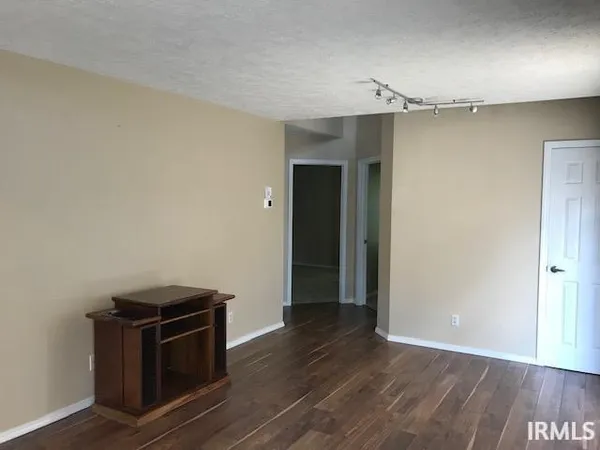 $1,595 | 3924 Seasons Pointe, Evansville, IN 47715