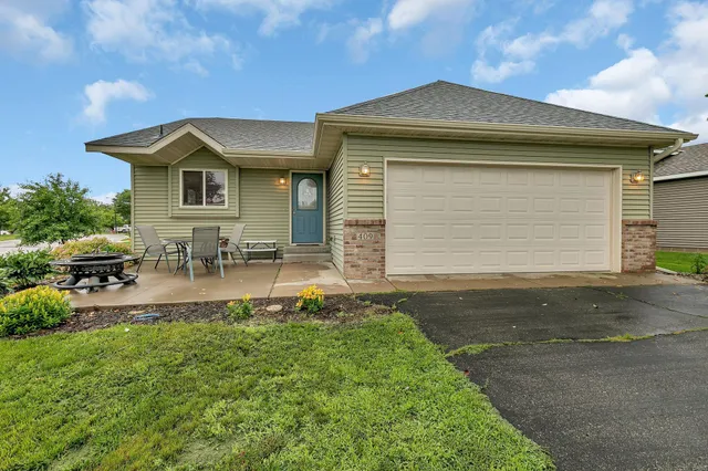 $279,900 | 409 Highlands Drive, Albany, MN 56307