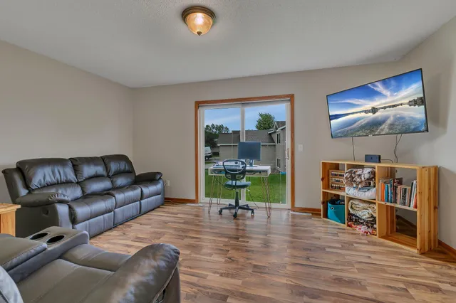 $279,900 | 409 Highlands Drive, Albany, MN 56307