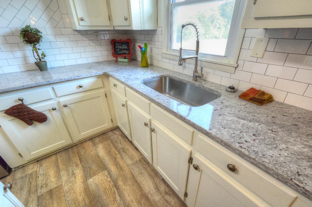 313 Reed Hollow Road Readyville, TN 37149 - Photo 6 of 17