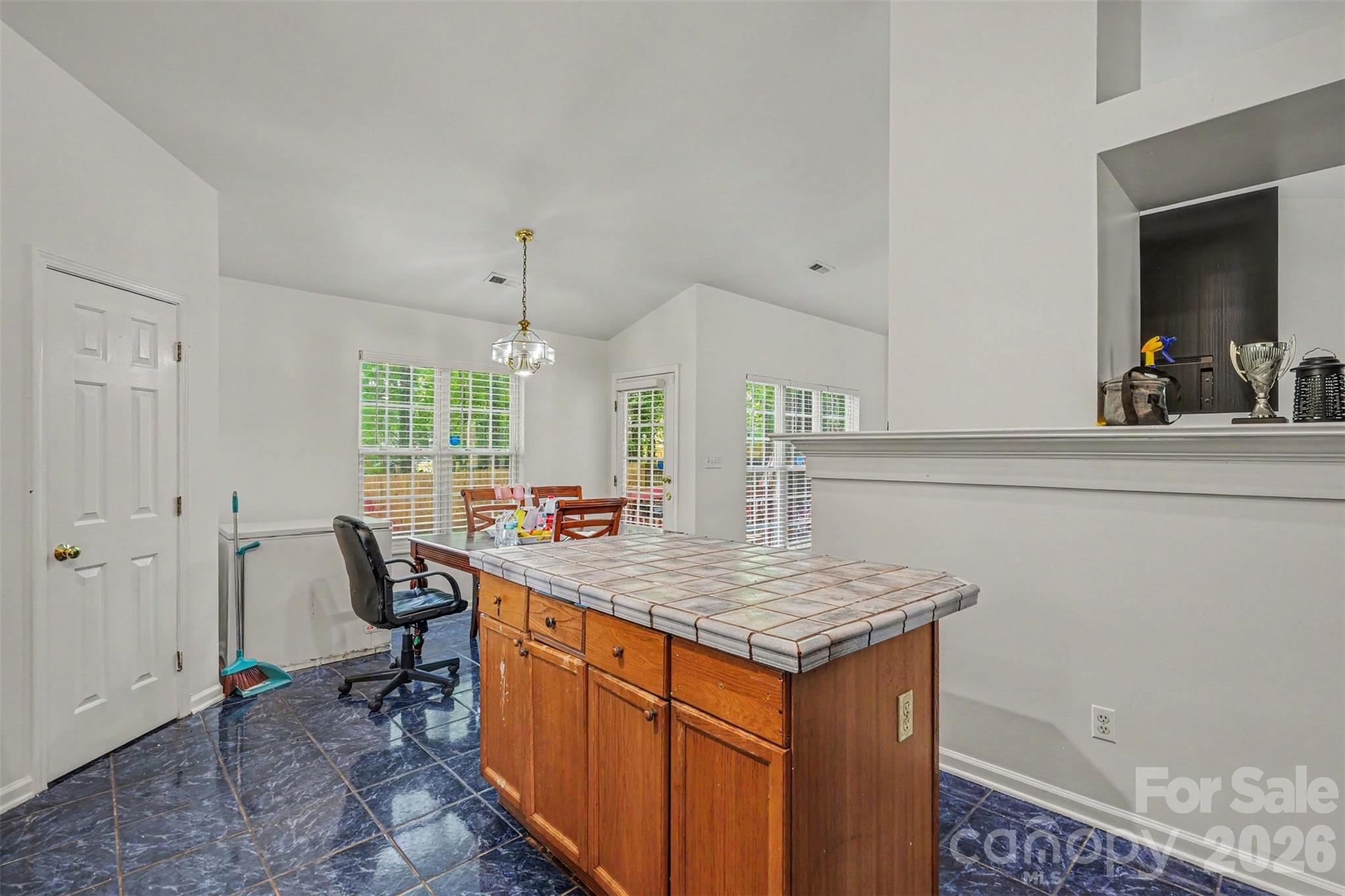 6312 Trysting Road Charlotte, NC 28227 - Photo 13 of 27 Gallery Image 13