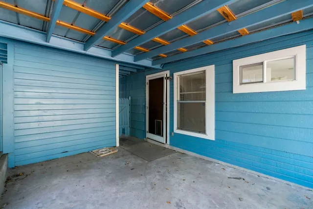 $3,300 | 1504 West 39th 1/2 Street, Austin, TX 78756