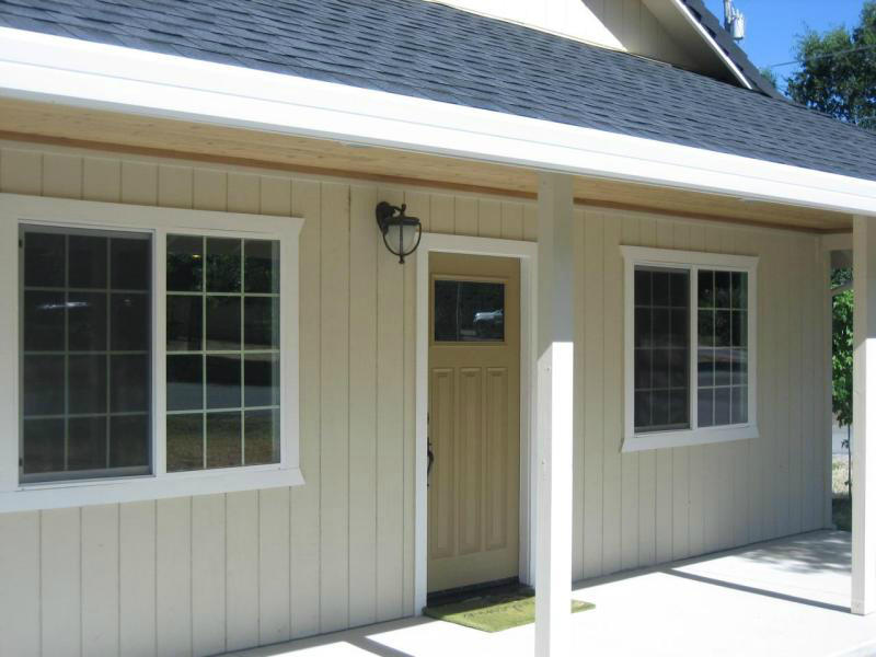 14824 Ravine Road Redding, CA 96003 - Photo 3 of 4 ravine front door