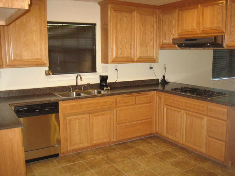 14824 Ravine Road Redding, CA 96003 - Photo 4 of 4 ravine kitchen