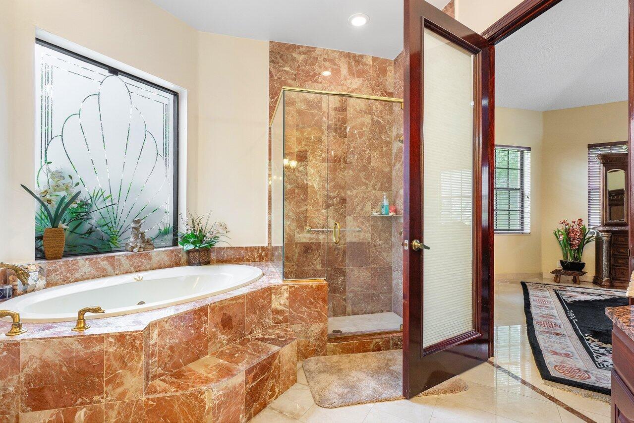 17654 Bocaire Way Boca Raton, FL 33487 - Photo 33 of 72 Bedroom 2 bath