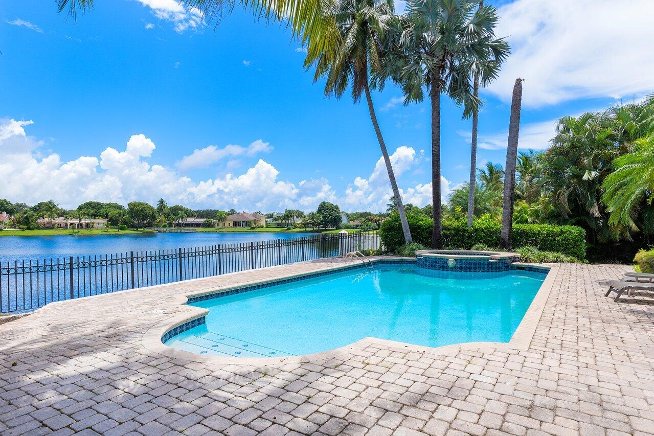17654 Bocaire Way Boca Raton, FL 33487 - Photo 45 of 72 049-17654BocaireWay-BocaRaton-FL-33487-S