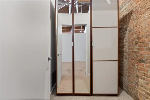 $349,000 | 1040 West Adams Street, Unit 110, Chicago, IL 60607
