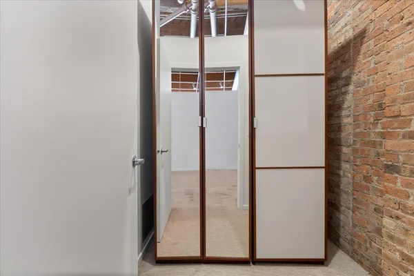$349,000 | 1040 West Adams Street, Unit 110, Chicago, IL 60607