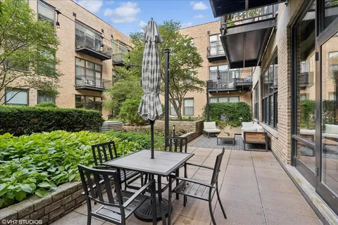 $349,000 | 1040 West Adams Street, Unit 110, Chicago, IL 60607