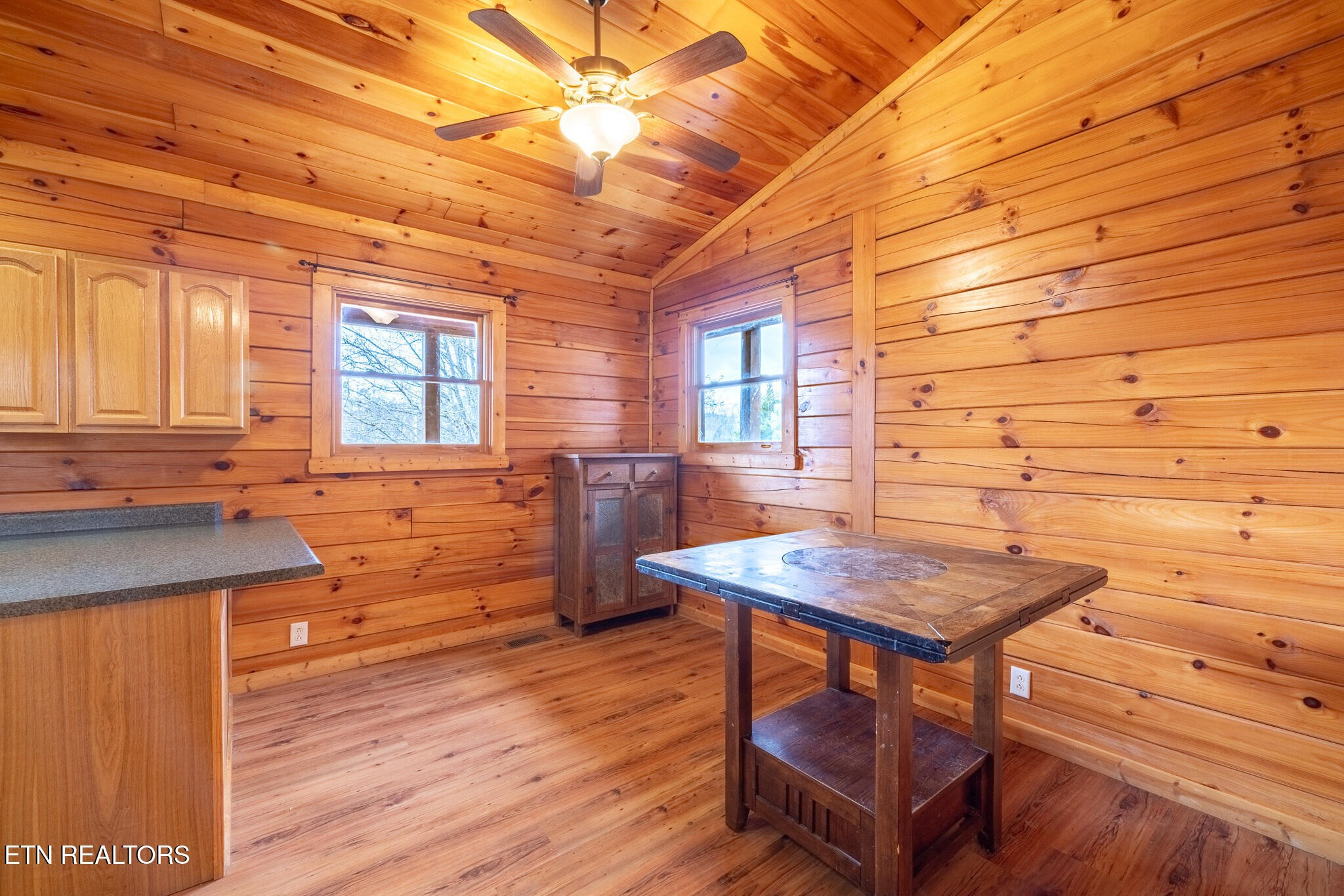124 Holston Acres Rutledge, TN 37861 - Photo 17 of 29 Gallery Image 17