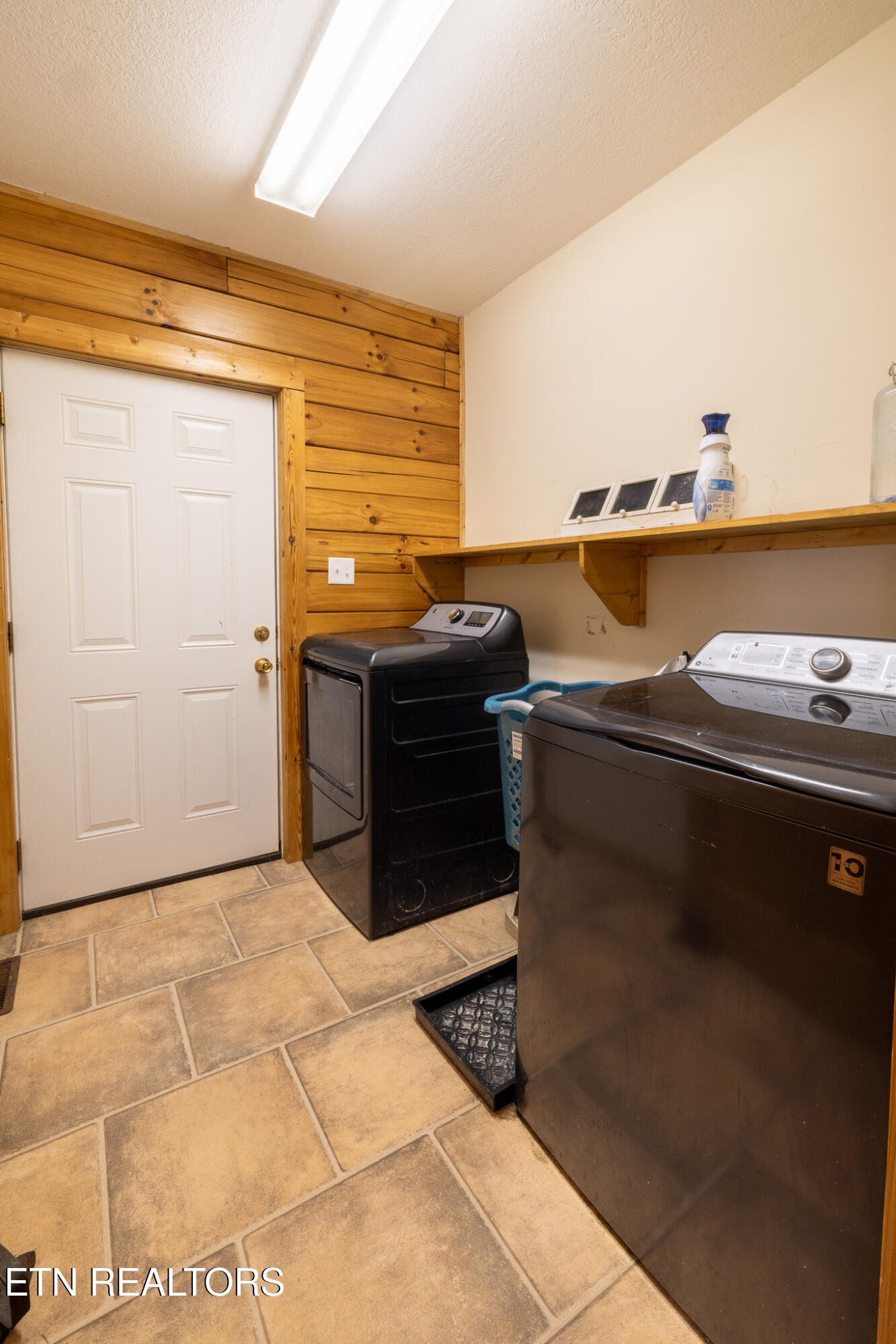 124 Holston Acres Rutledge, TN 37861 - Photo 18 of 29 Gallery Image 18