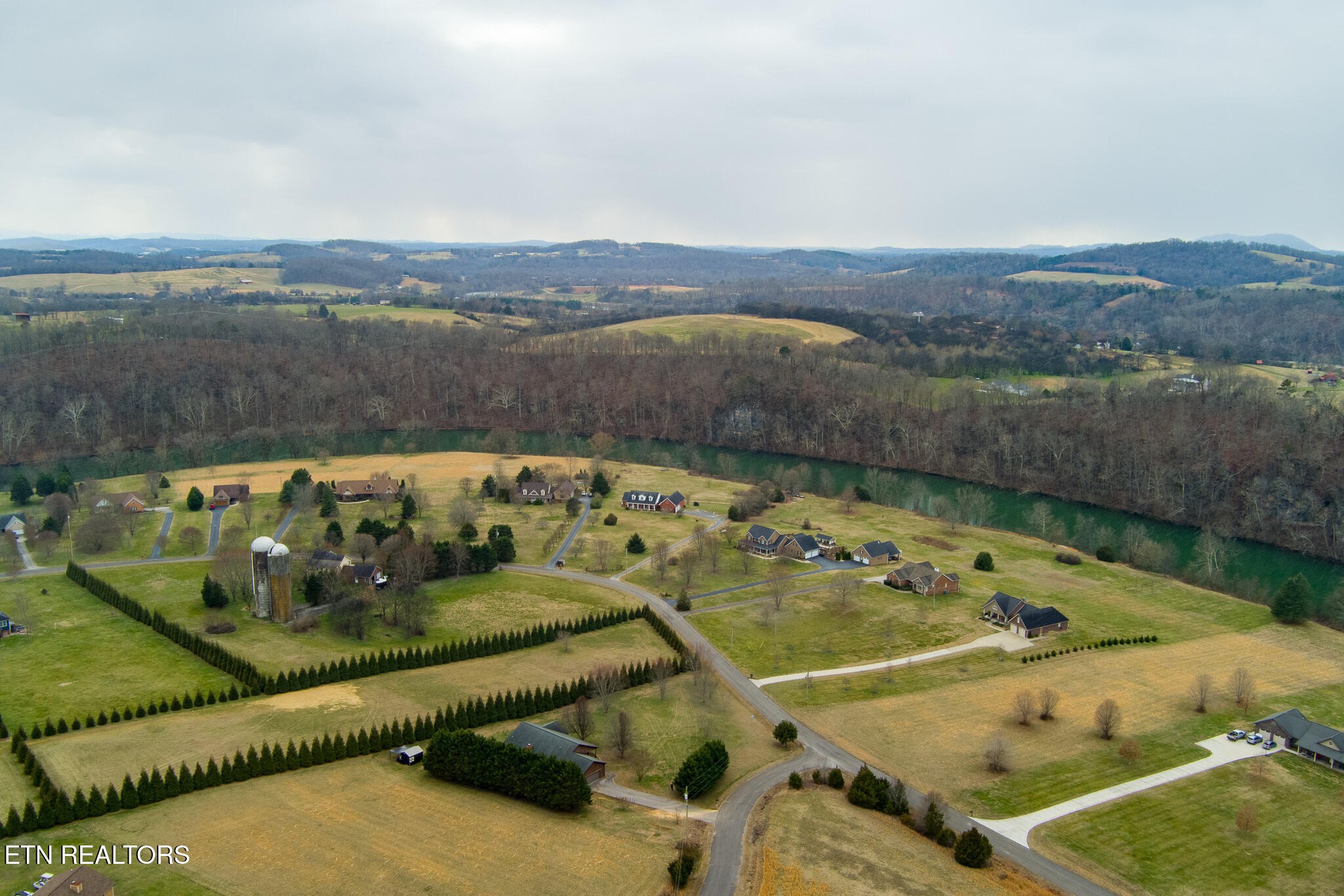 124 Holston Acres Rutledge, TN 37861 - Photo 27 of 29 Gallery Image 27