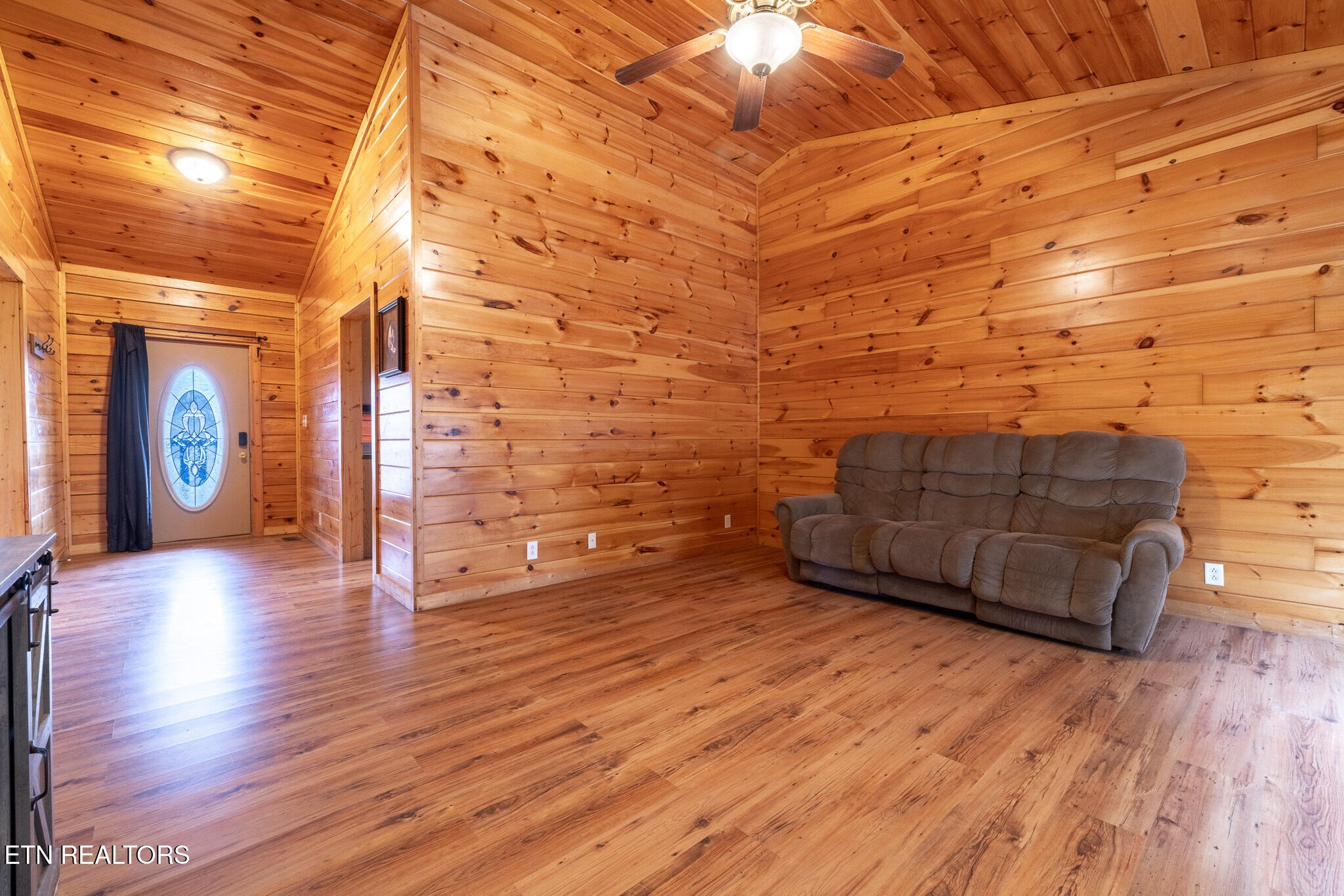 124 Holston Acres Rutledge, TN 37861 - Photo 5 of 29 Gallery Image 5