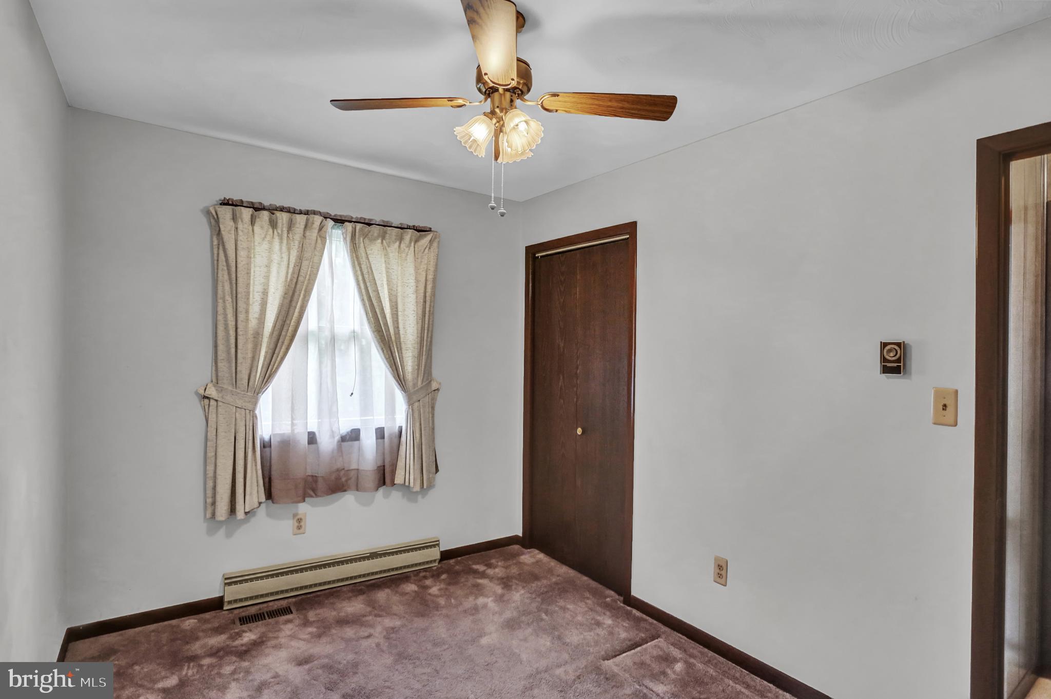 199 Barnhart Road Westminster, MD 21158 - Photo 5 of 35