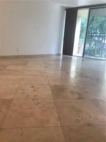 a close view of sink and tap