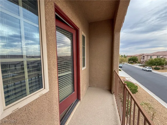 $7,100 | 7276 White Bloom Avenue, Las Vegas, NV 89117