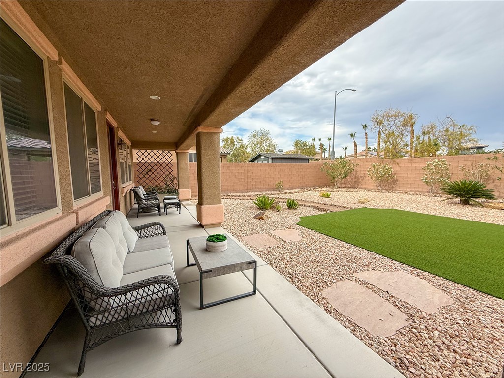 7276 White Bloom Avenue Las Vegas, NV 89117 - Photo 47 of 51