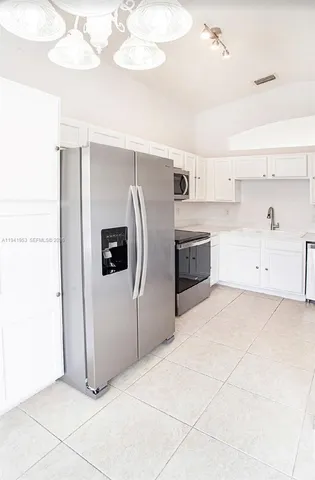 $3,100 | 16222 Southwest 102nd Terrace, Miami, FL 33196